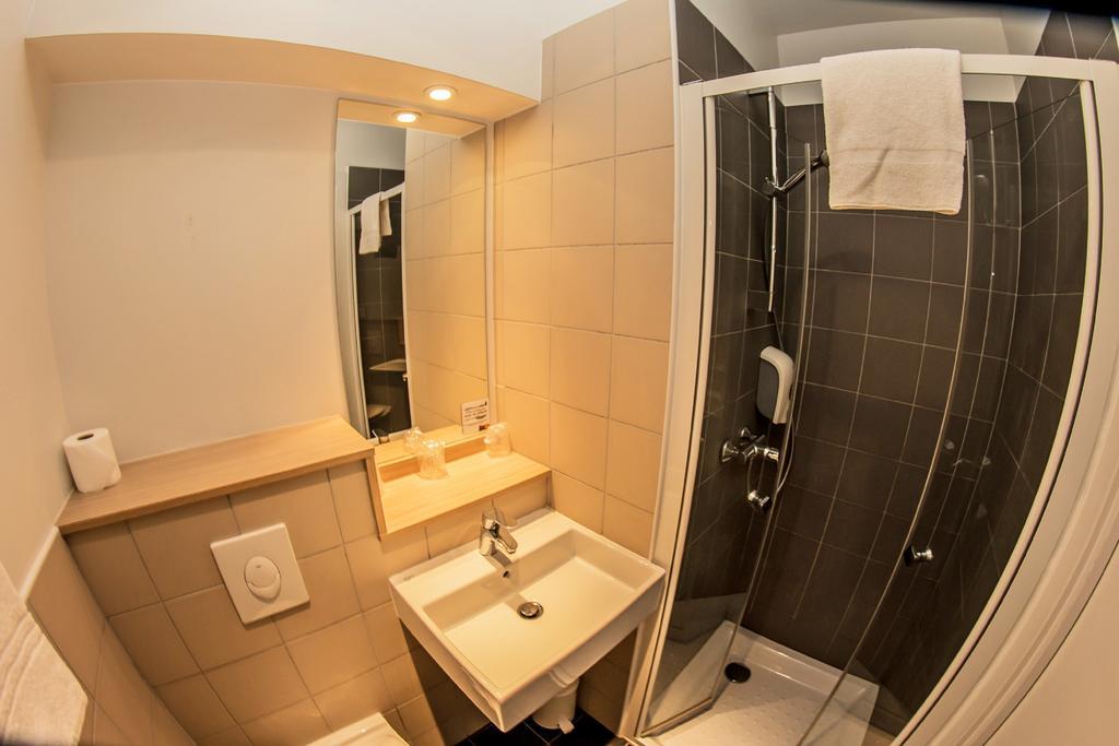 Premiere Classe Thionville Habitación foto